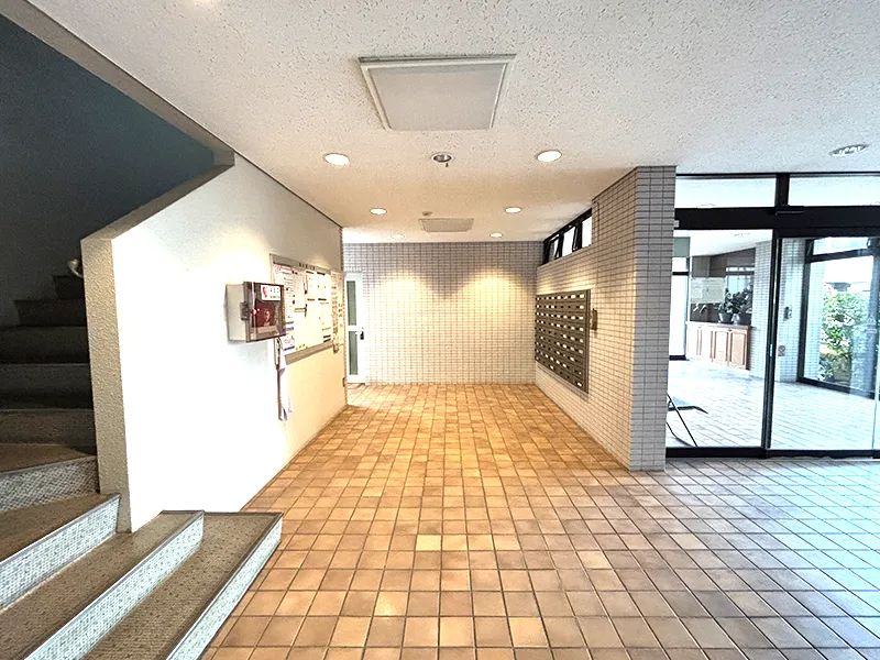 1階のエントランスホール